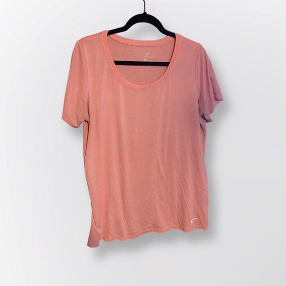 Nike Dri-Fit XL Shirt - Picture 1 of 2